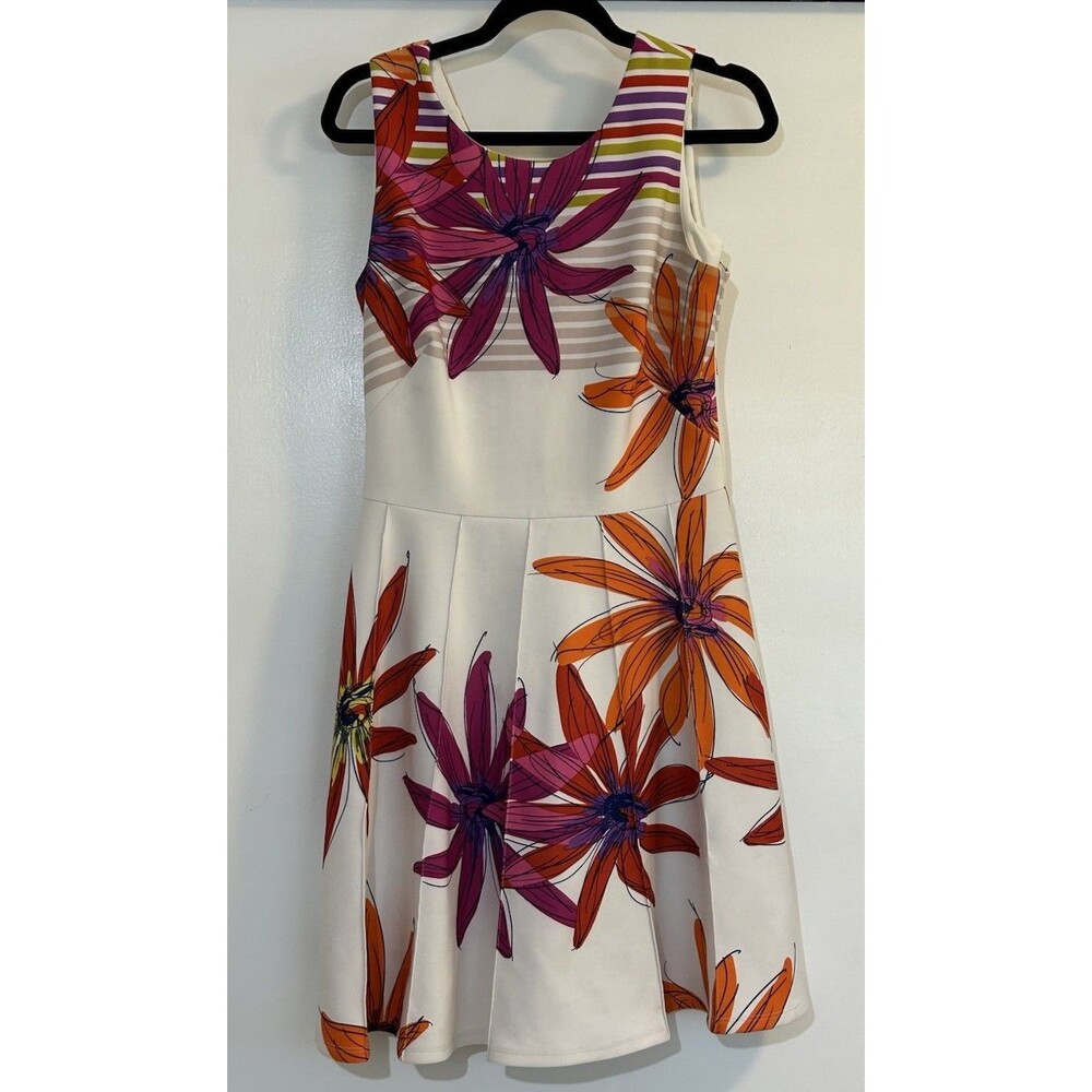 Metaphor Women’s Fit & Flare Sleeveless Dress Size 12 Floral Print